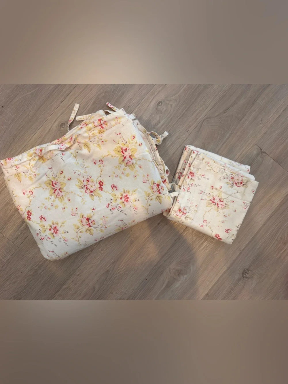 Vintage Pottery Barn King Beige and Pink Floral Duvet Set